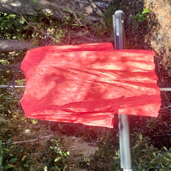 Lilly Pulitizer Motley Swirl Jacquard Coverup - Picture 8 of 8